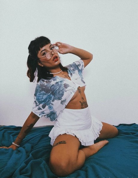 pietra blu hd model photos