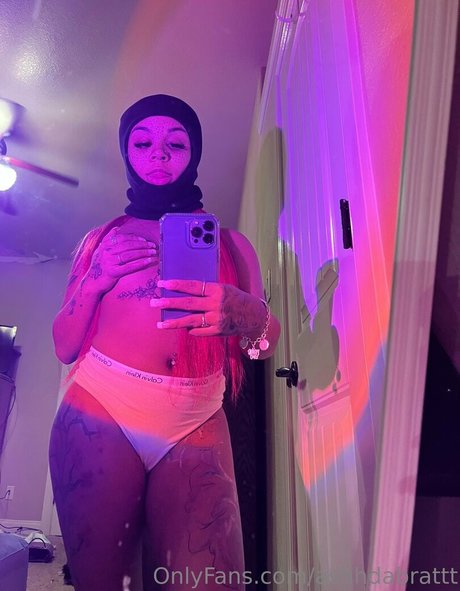 ashhdabrattt pornstar img