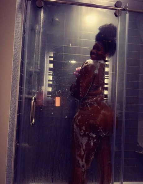 Marvelouslythiq pornographic actress image