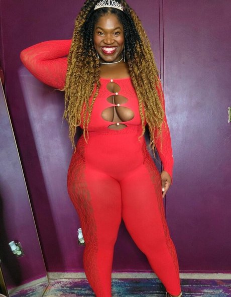 Marvelouslythiq hot actress image