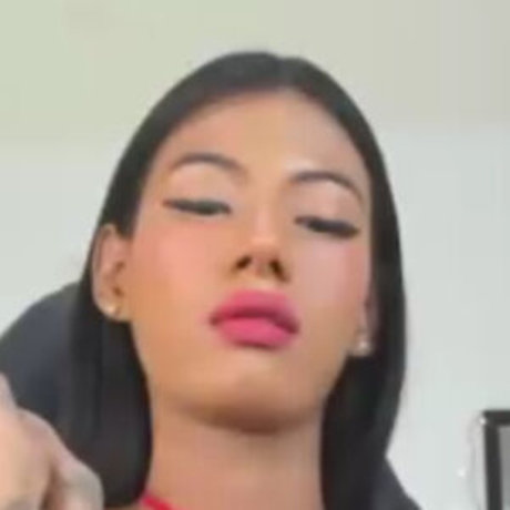 Chantall 18 model erotic images