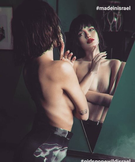 Adela Hock naked star photos