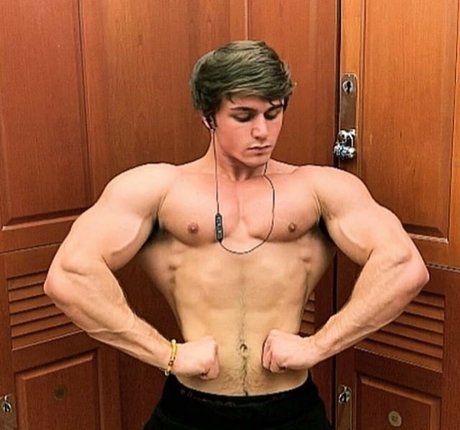 jamietylerflex pornstar nudes photos