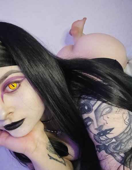 lucyskillsfree nudes star img