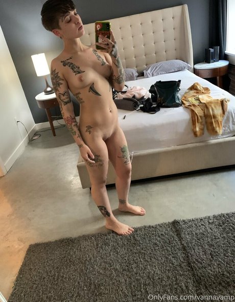 vannavamp star adult images