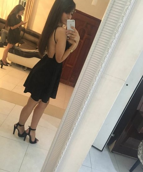 Liel Avitan model art pic