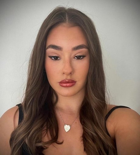 Sydney Etherington erotic pornstar photos