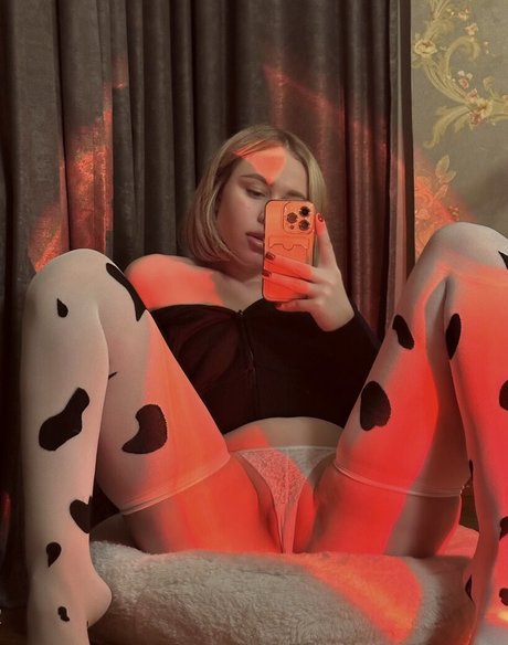 va lery sexy model photo