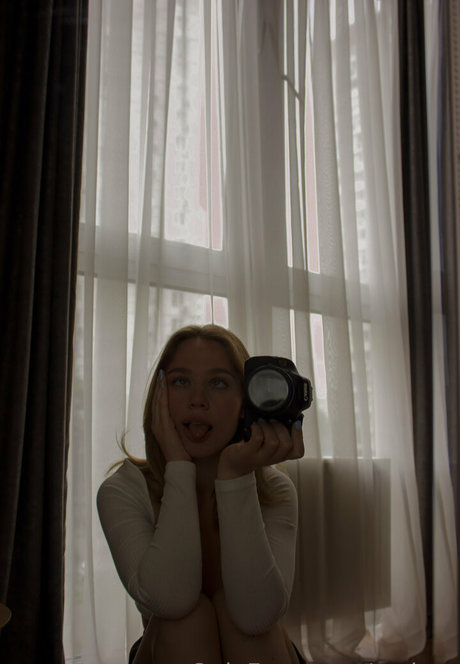 va lery nude actress picture