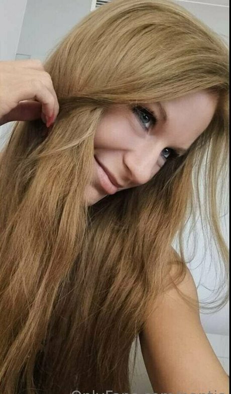 nantis pornographic actress image