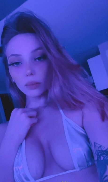 isnowyummy naked star gallery