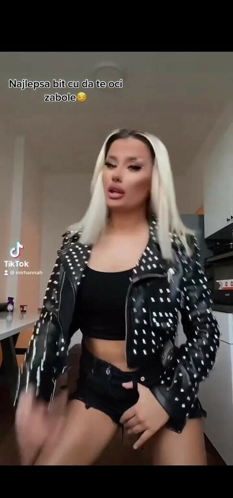 Viki Mitrovic star high quality image