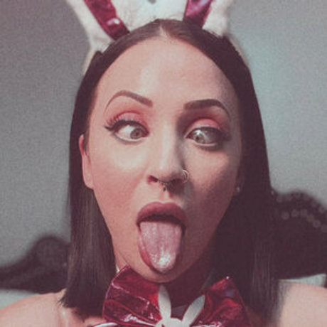 lackofskillets model naked galleries