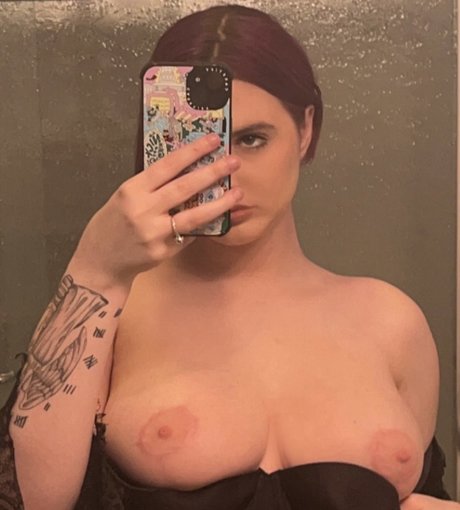 Auroramalak model top image