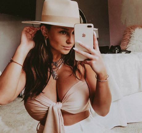 gloryhole princess onlyfans beautiful naked pics