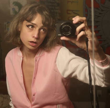 pregnant teacher onlyfans beautiful photo