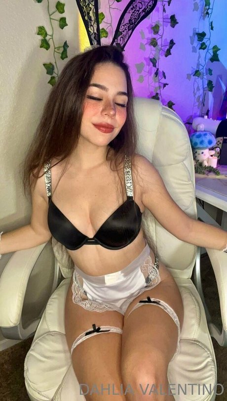dahliavalentino exclusive pornstar photos