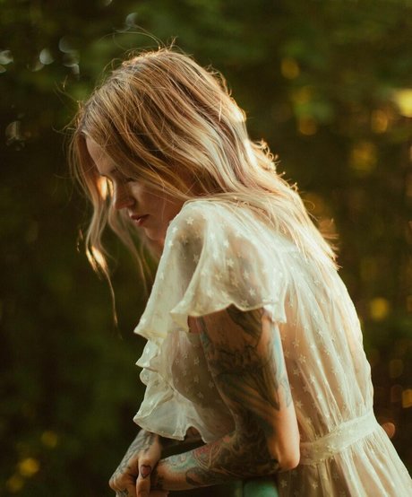 medium tits onlyfans pretty img