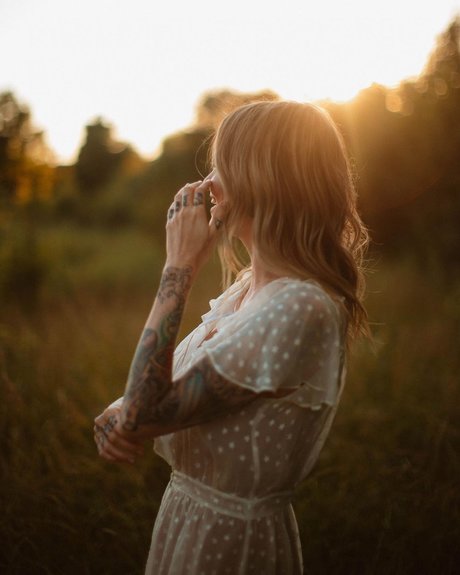 huge shemale onlyfans sexy naked images