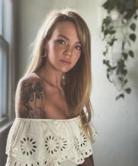 arab femboy onlyfans sexy img