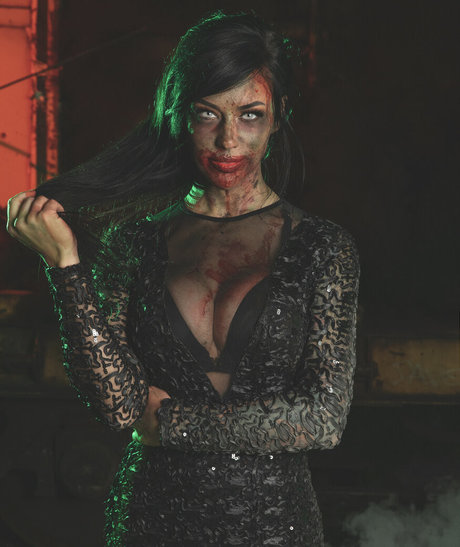 Alex Zedra art actress galleries