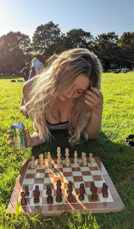 blissfulwhisperasmr model naked pics