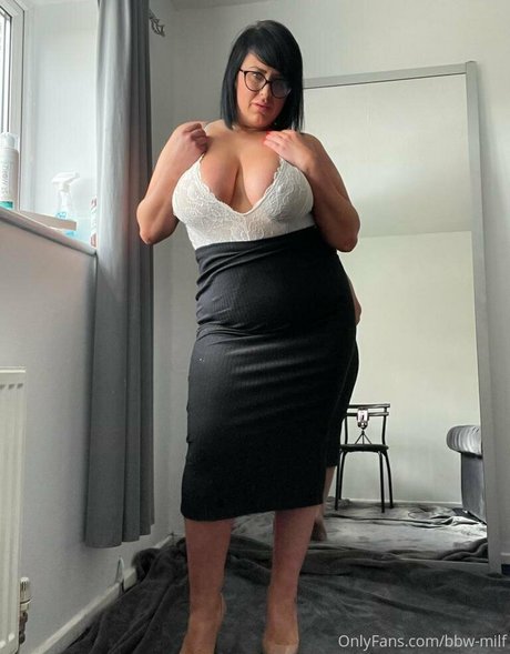 roleplay onlyfans pornographic image