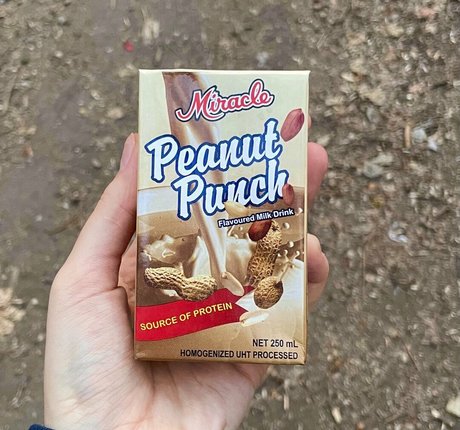 come lay with adile nice actress photo