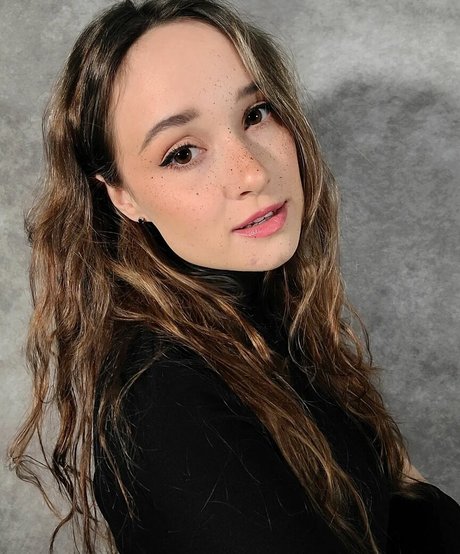 AmyKay ASMR perfect pornstar photos