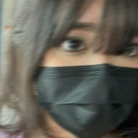 Svk1ss exclusive model picture