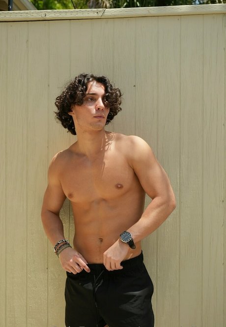 petervigilante star sexy image