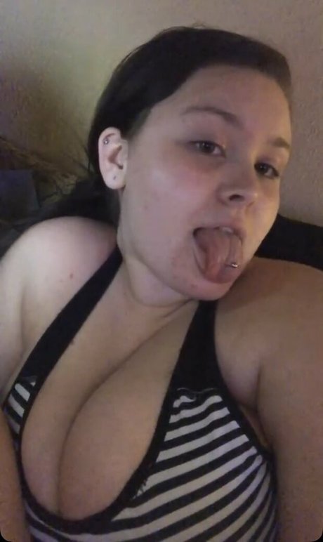 Rileelovee model beautiful pics