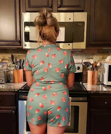 PerriPlays nudes pornstar image