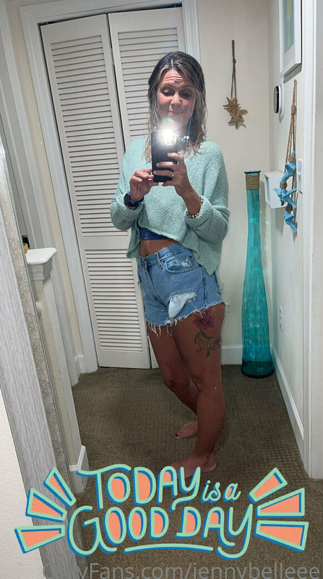 jennybelleee naked pornstar pic