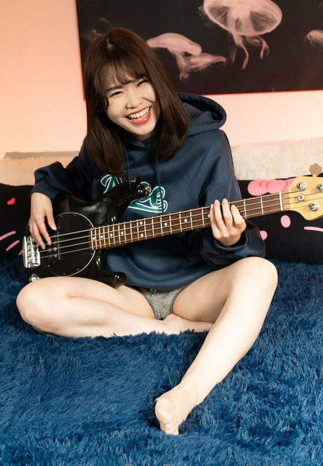 young ebony onlyfans adult image