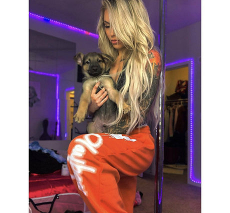 pregnant teacher onlyfans xxx photo