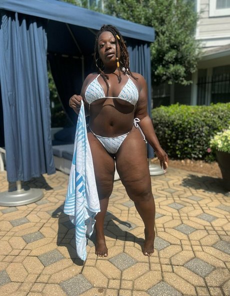 freethixen pornstar perfect photos