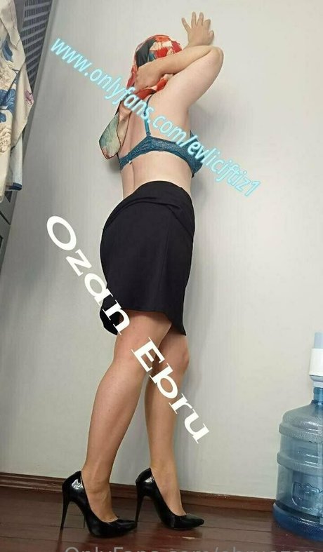 ebruozan model hd pics