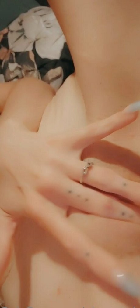 pleasemisty xxx model picture