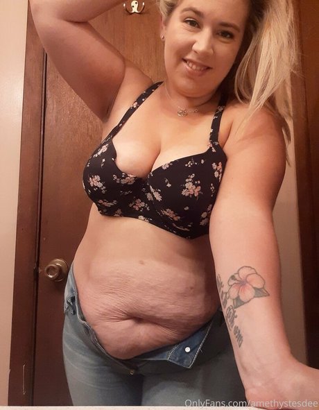 lenaamethystesdee model xxx archive