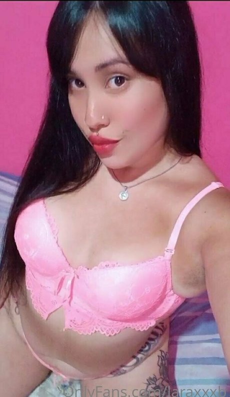 laraxxxb sexy actress archive