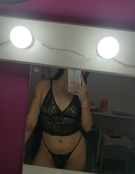 laraxxxb nude actress pics