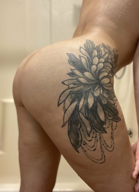 queen6cilla porn actress image