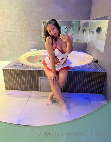 morena miaa hot model pictures