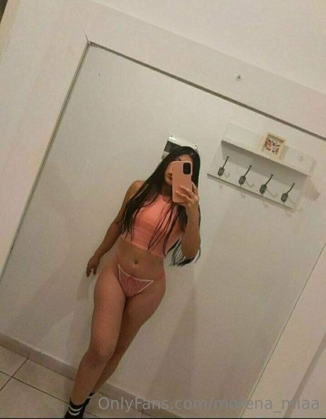 morena miaa naked model pic