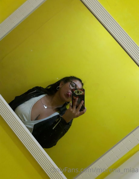 morena miaa star beautiful archive