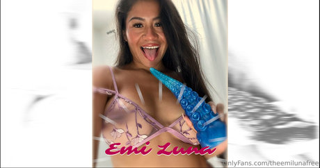 theemilunafree best actress photo