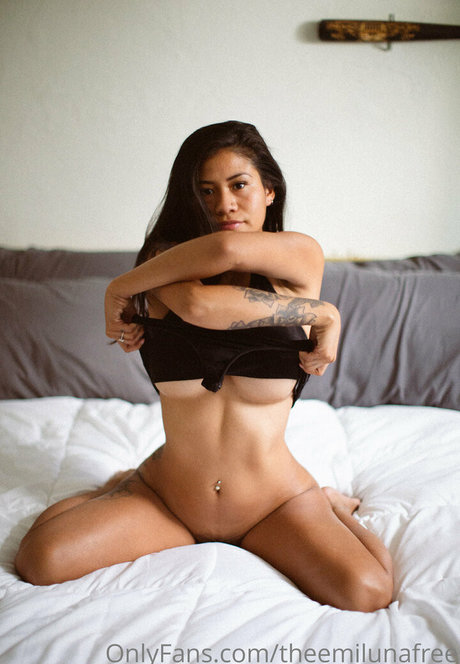 japanese amateur onlyfans best photo