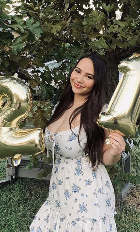 Ellie Johnston pornstar nudes archive