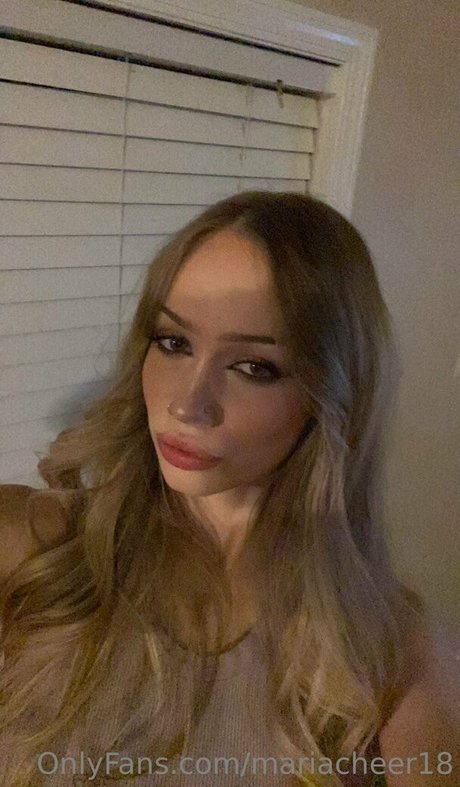 mariacheer18 sexy actress picture